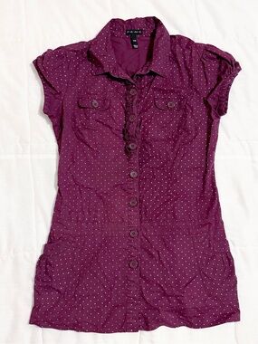 Fang burgundy polka dot short sleeve button down top